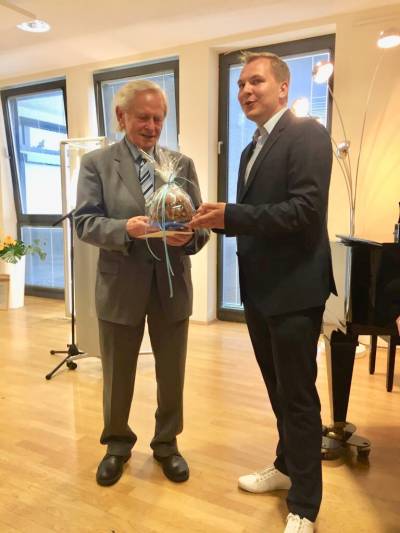 eine se berraschung von der JU Kreisverband Potsdam-Mittelmark und JU TKS 
Richard Kiekebusch 